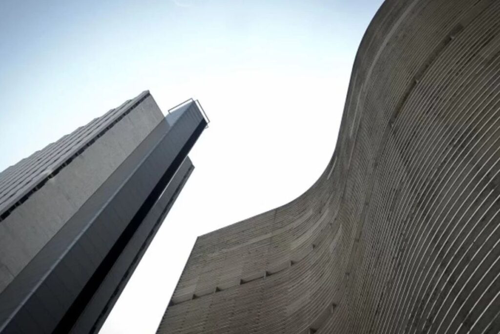 Símbolo modernista, Copan faz 60 anos e vira tema de livro e filme