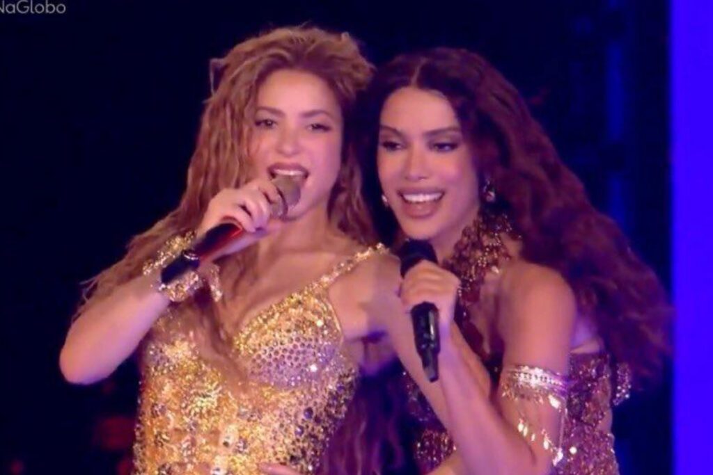 Shakira e Anitta cantam parceria em show histórico em Copacabana