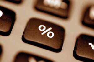 Investindo com a Selic a 14,50%: Oportunidades e Desafios