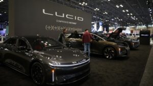 Lucid Group Anuncia Redução de 18% da Força de Trabalho nos EUA