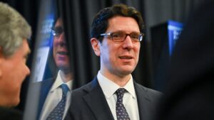 Trump Anuncia Saída de Pierre Yared do Conselho de Assessores Econômicos