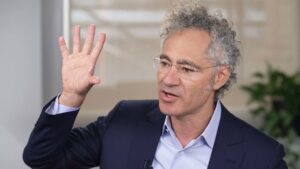 Crítica de Palantir à OpenAI e Anthropic: O Modelo de Token Está com Problemas